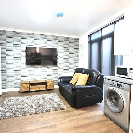 Studio 22 Lower Road Beeston บีสตัน ภายนอก รูปภาพ