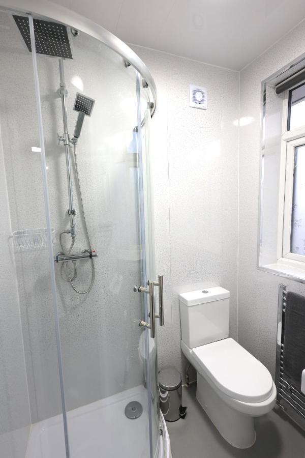 Studio 22 Lower Road Beeston บีสตัน ภายนอก รูปภาพ