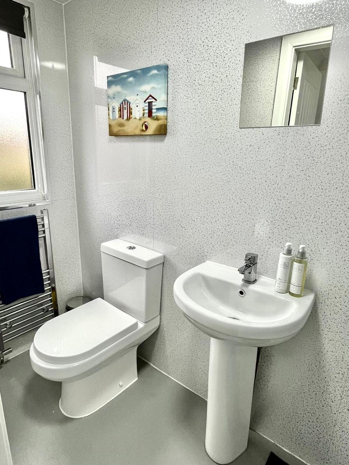 Studio 22 Lower Road Beeston บีสตัน ภายนอก รูปภาพ
