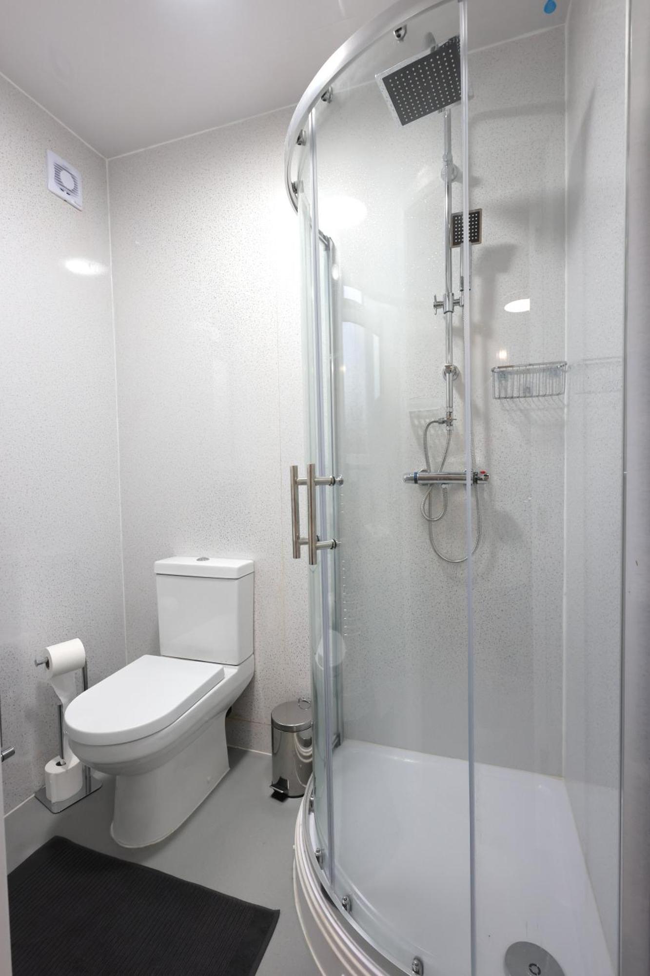 Studio 22 Lower Road Beeston บีสตัน ภายนอก รูปภาพ