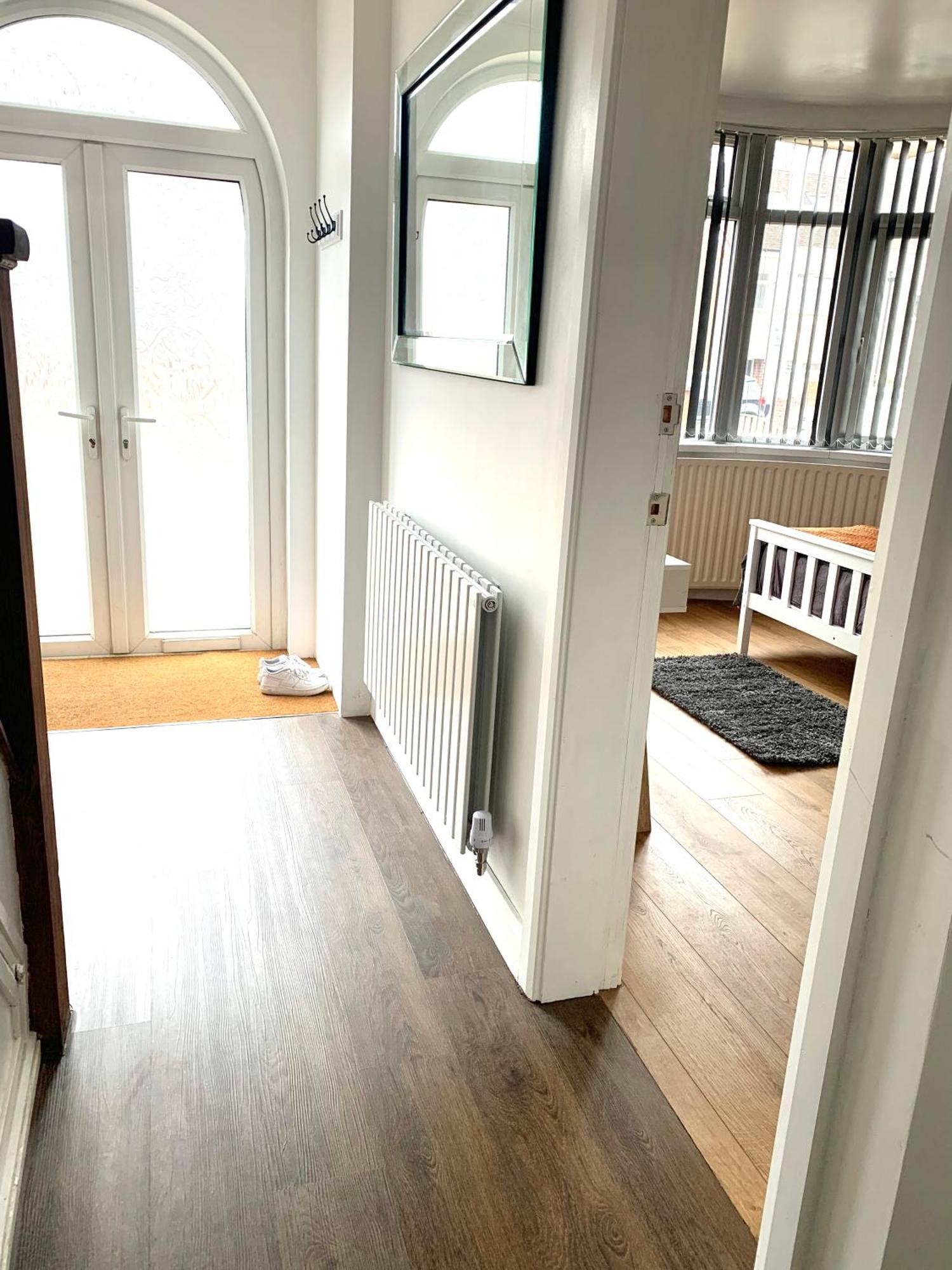 Studio 22 Lower Road Beeston บีสตัน ภายนอก รูปภาพ